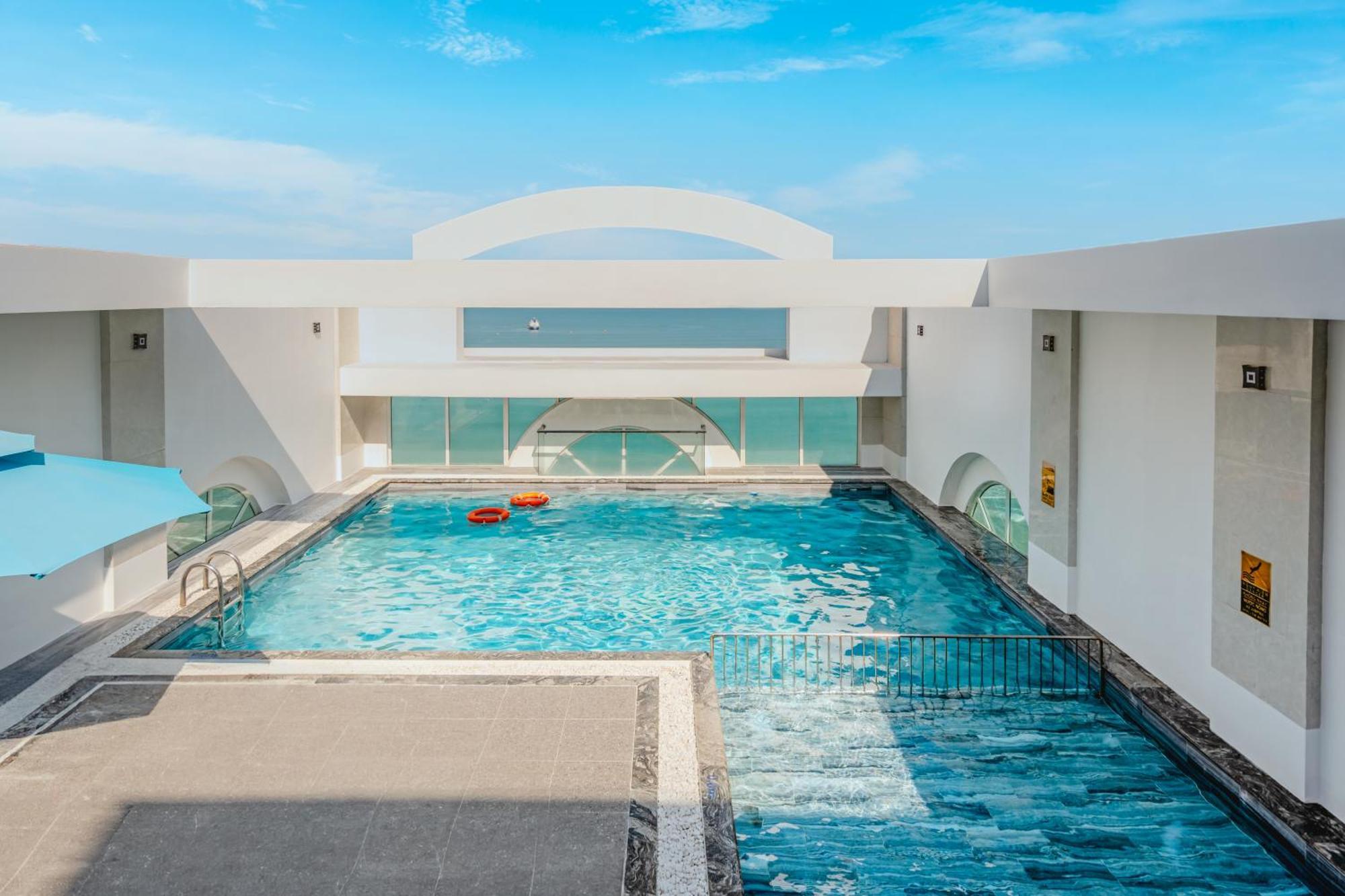 Paracel Beach Hotel Da Nang Exterior foto