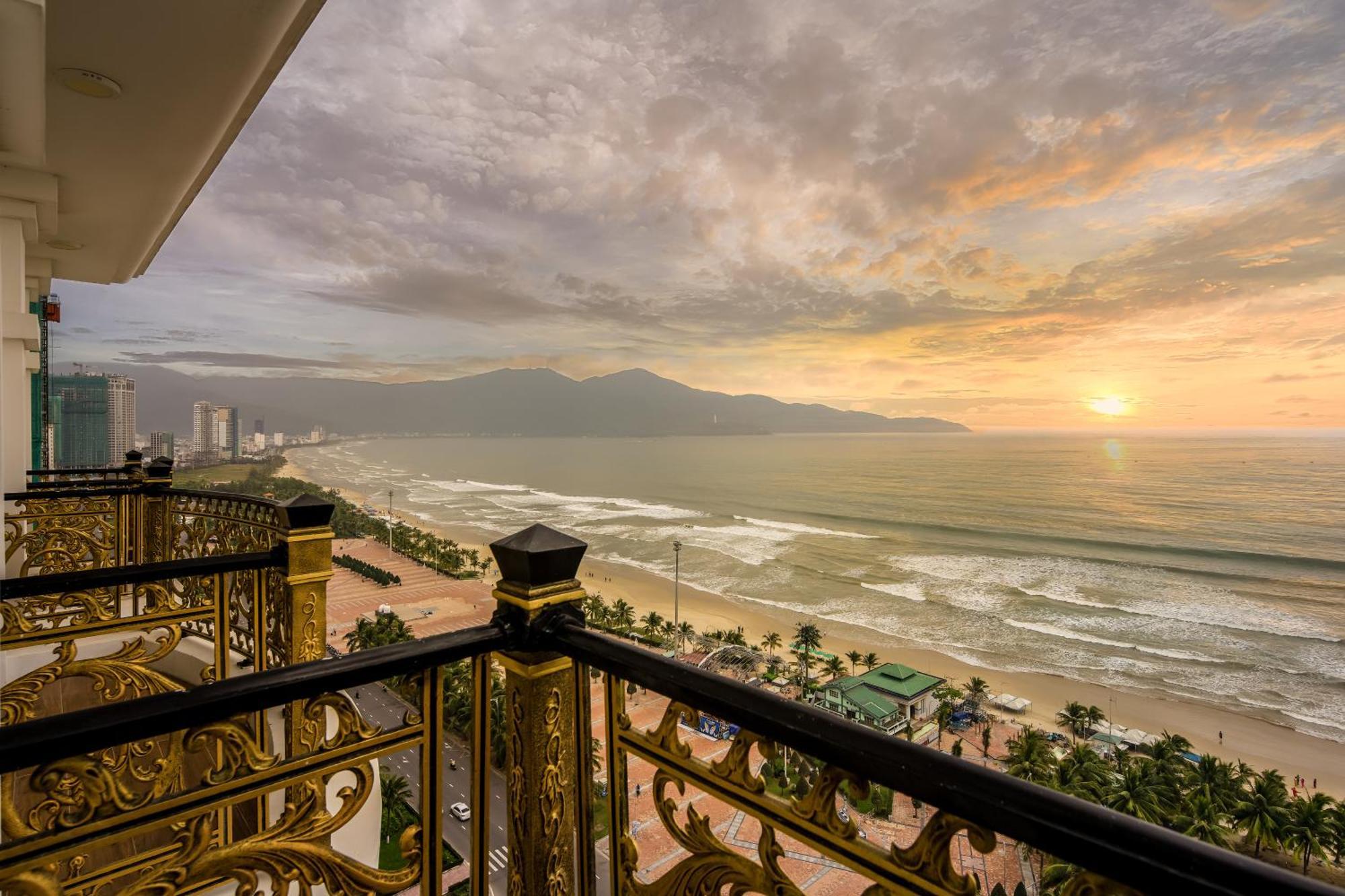 Paracel Beach Hotel Da Nang Exterior foto